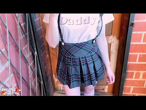 ❤️ Schoolgirl Sucks jej kutasa głęboko i fucks zamiast klas. ☑ Sex at pl.courseclass.ru ☑