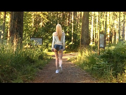 ❤️ Piękna kobieta porusza się powoli, nie naga wideo ☑ Sex at pl.courseclass.ru ☑